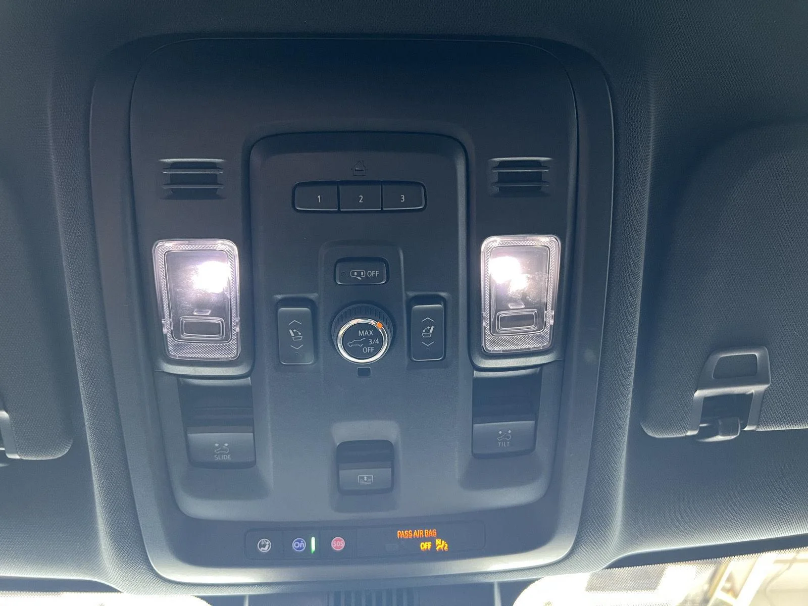 Used 2024 Summit White Chevrolet Z71 image 17