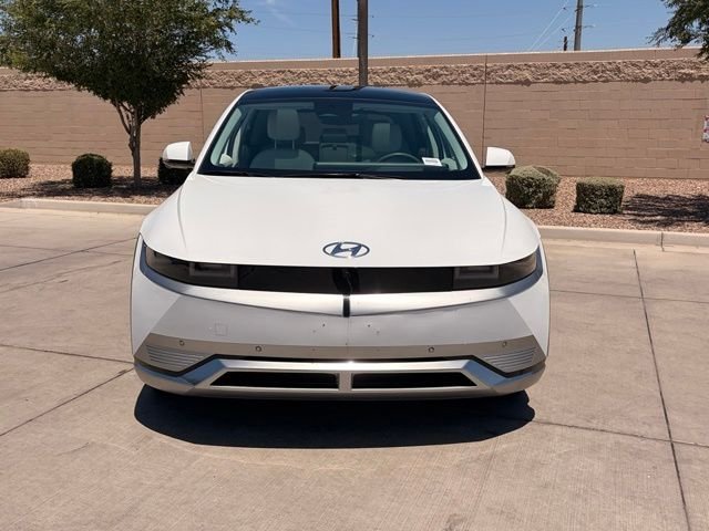 Used 2024 White Hyundai Limited image 3