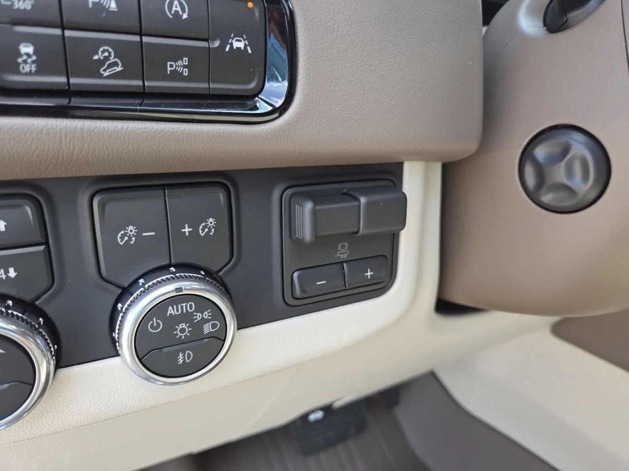 New 2026 Sterling Metallic GMC Denali image 13