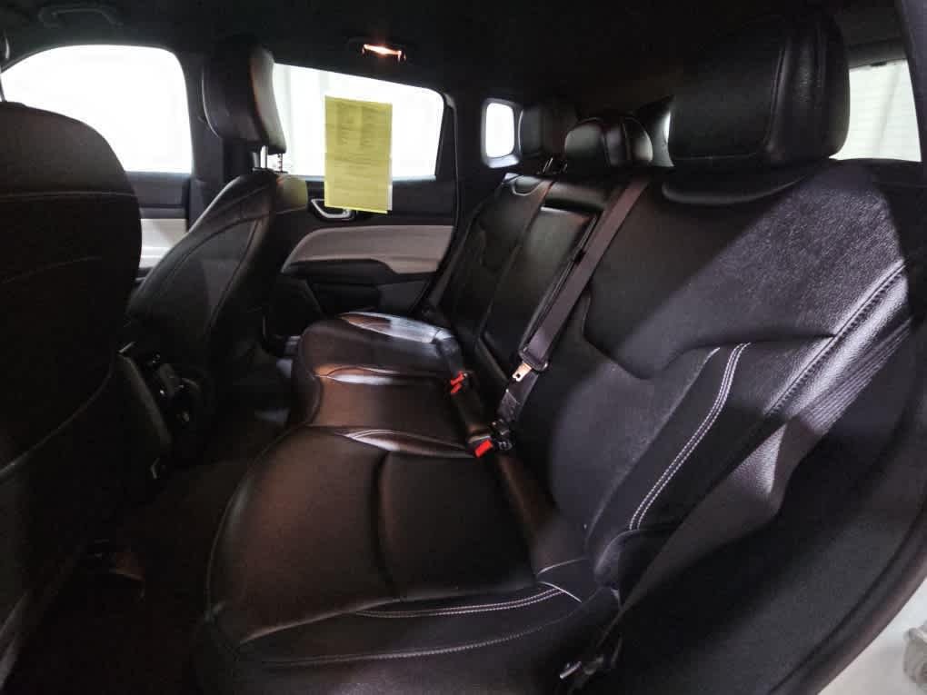 2025 Jeep Compass Limited - Photo 12
