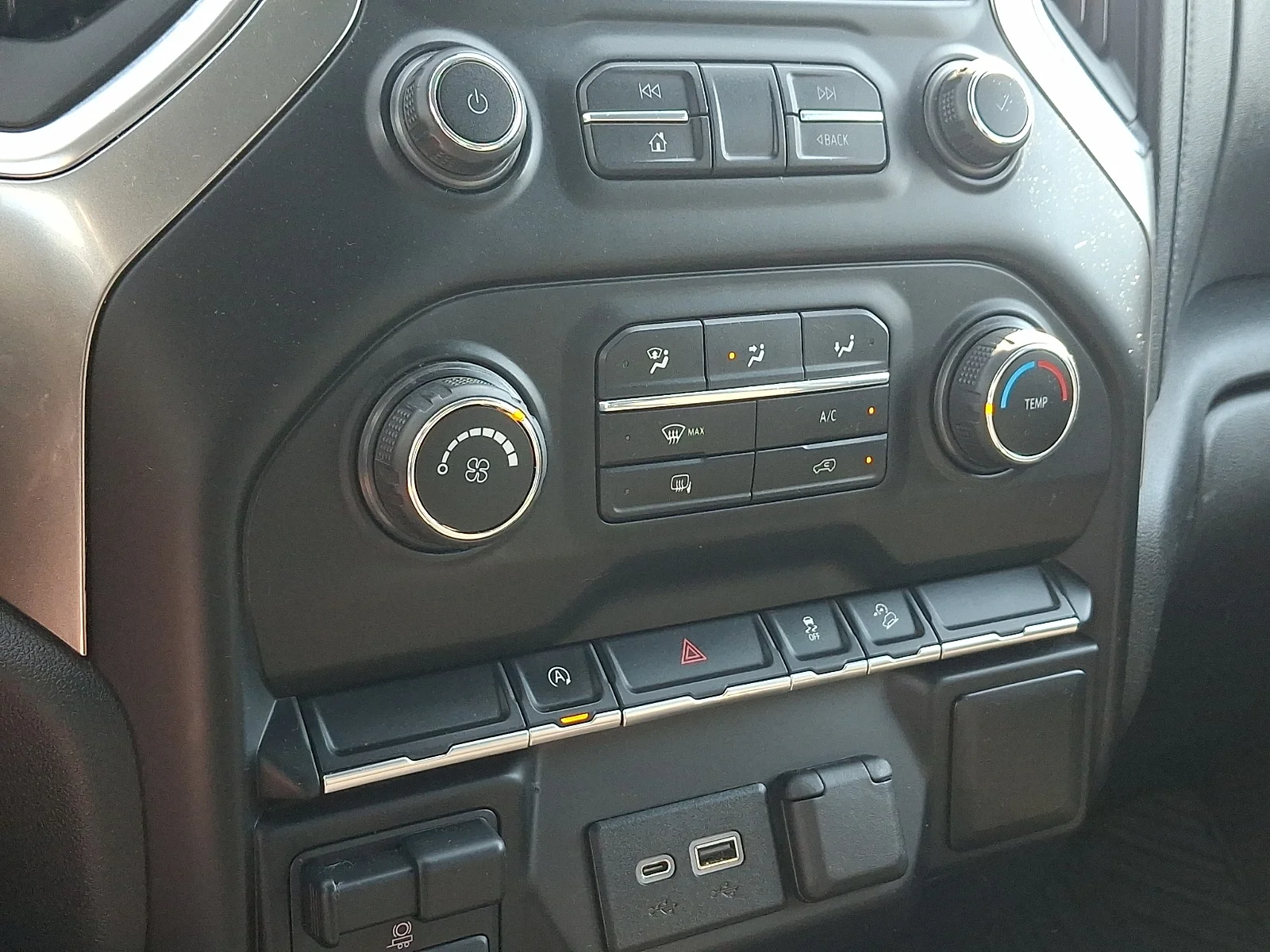 Used 2019 Black - GBA Chevrolet LT image 15