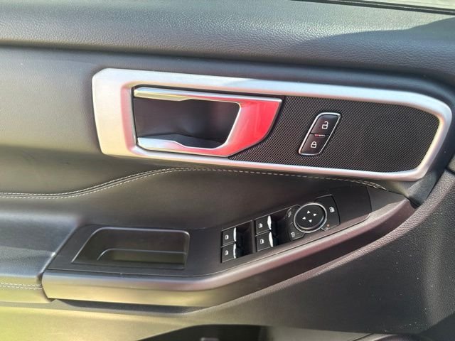 Used 2020 Gray Ford XLT image 23