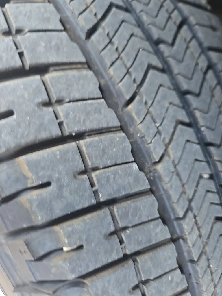 Used 2017 Black Ford XLT image 37