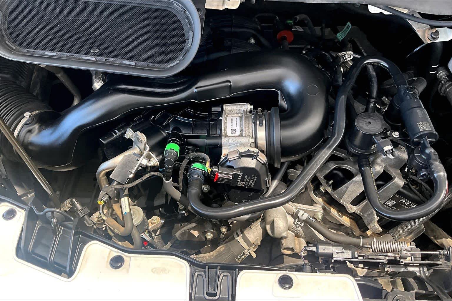 Used 2023 Oxford White Ford XLT image 32