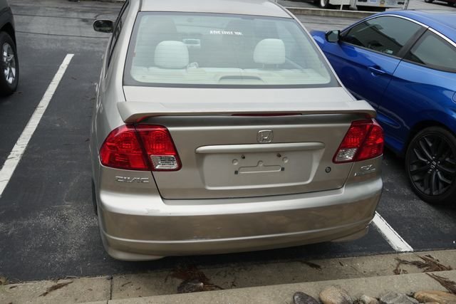 Used 2005  Honda EX image 10