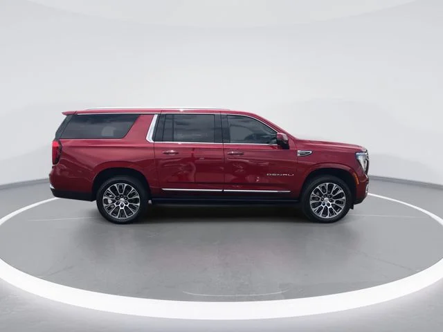 Used 2025 Red GMC Denali image 9