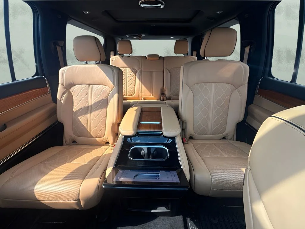 Used 2022 White Jeep Series III image 11