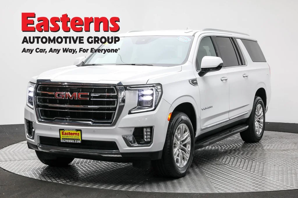 Used 2024 White GMC SLT image 1