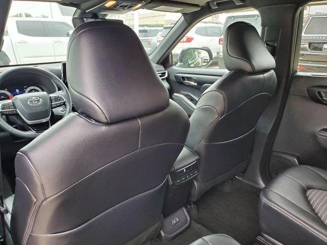 Certified Used 2025  Toyota XSE image 53