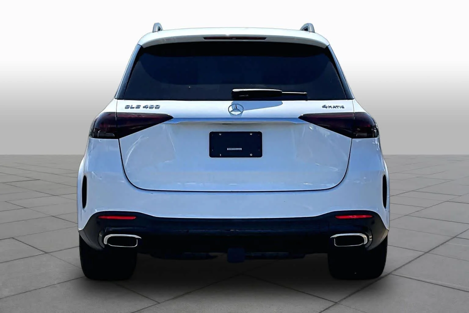 Used 2021 Polar White Mercedes-Benz GLE 450 image 4