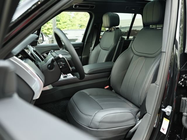 New 2026 Santorini Black LAND ROVER SE image 24