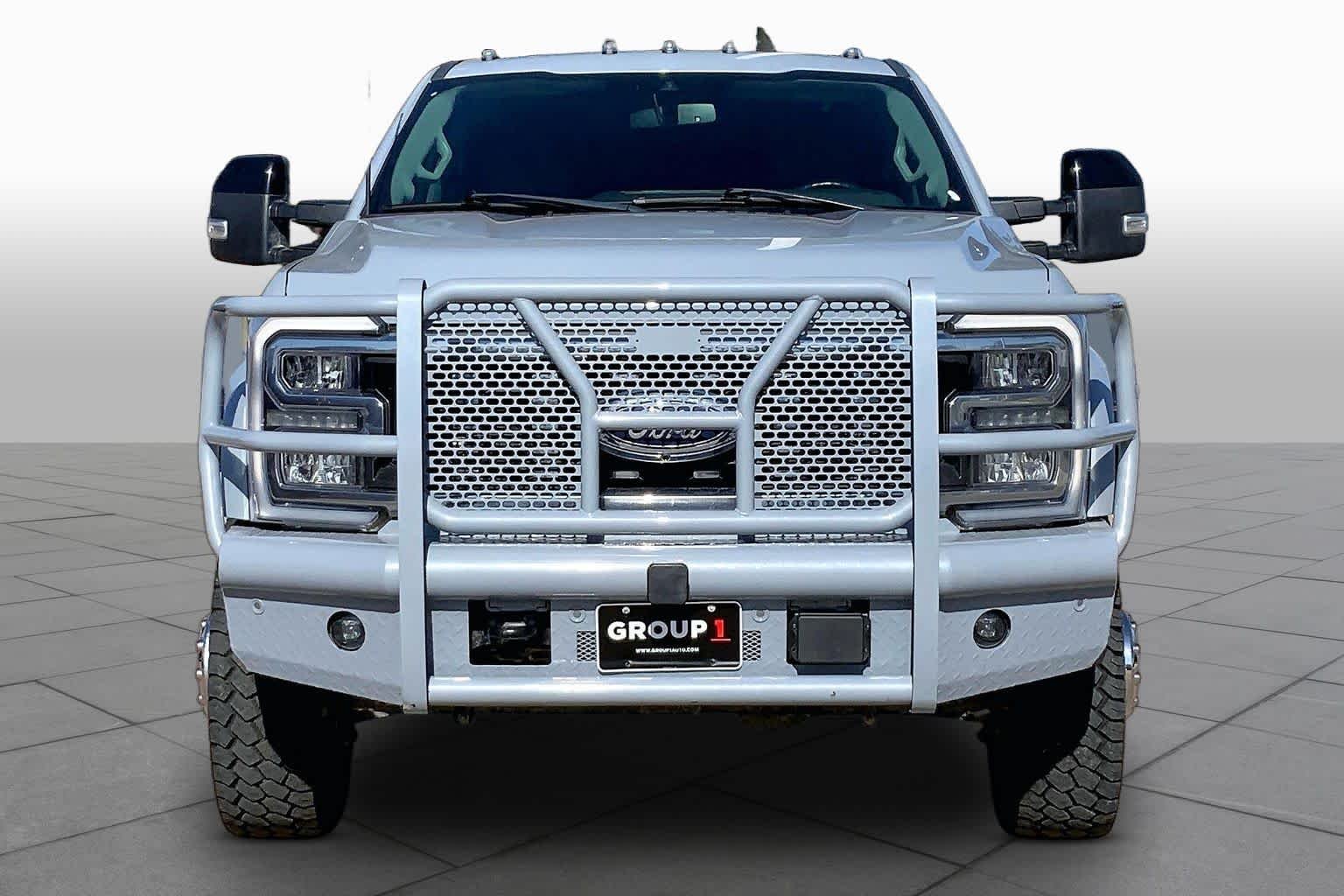 Used 2024 Glacier Gray Metallic TriCoat Ford LARIAT image 4