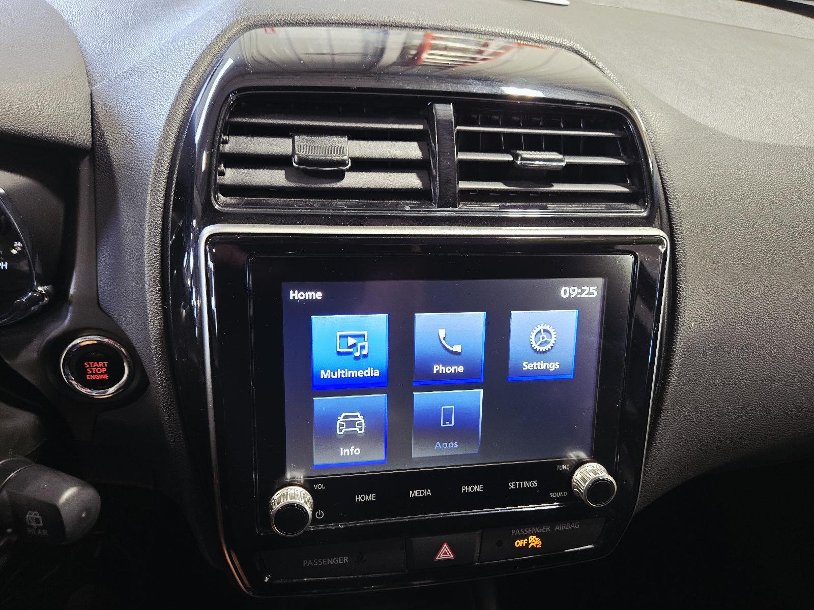 Used 2024 White Diamond Mitsubishi ES image 34