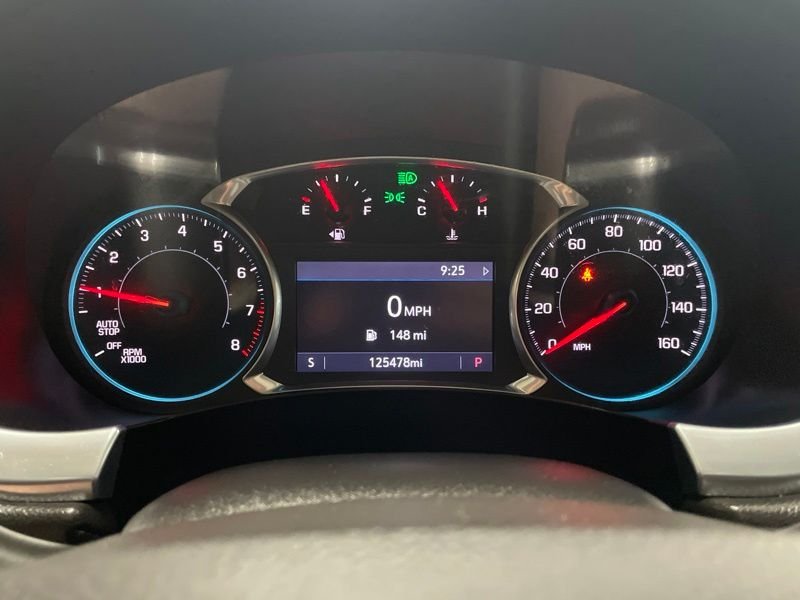 Used 2020 Gray Chevrolet LT image 25