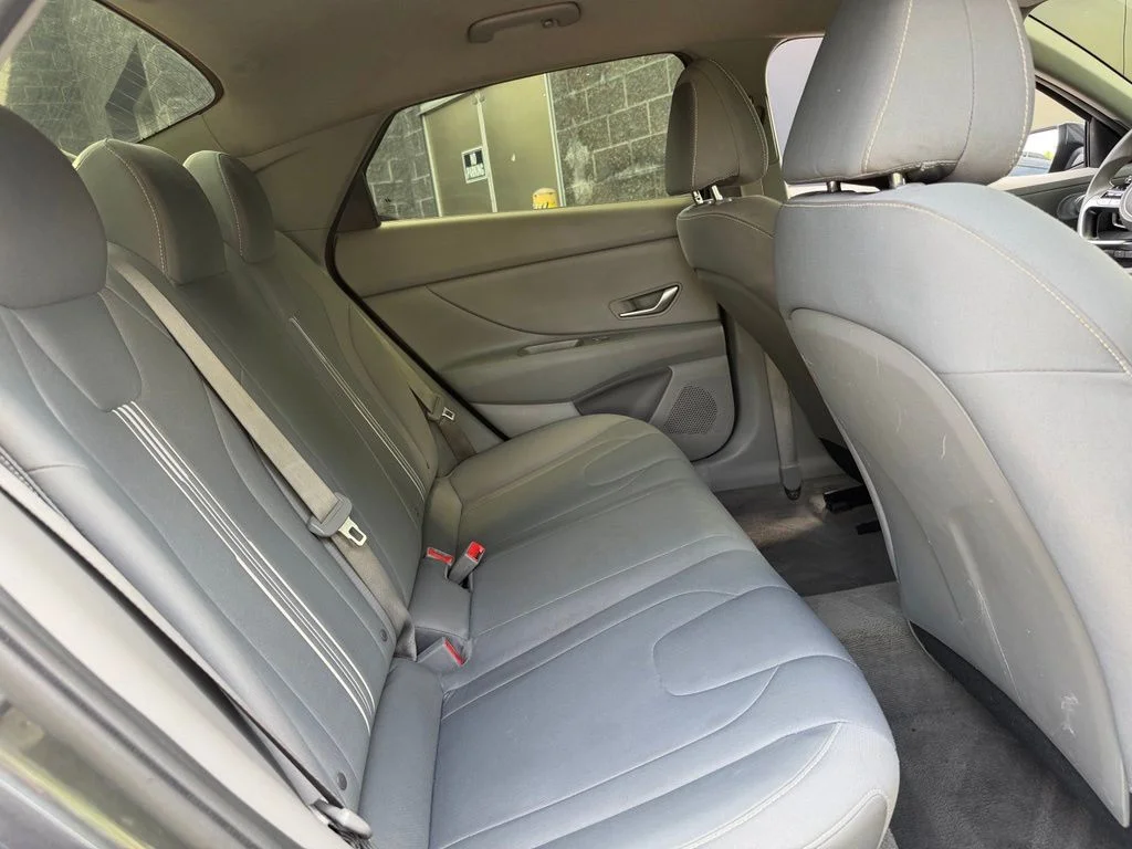 Used 2023 Gray Hyundai SEL image 25