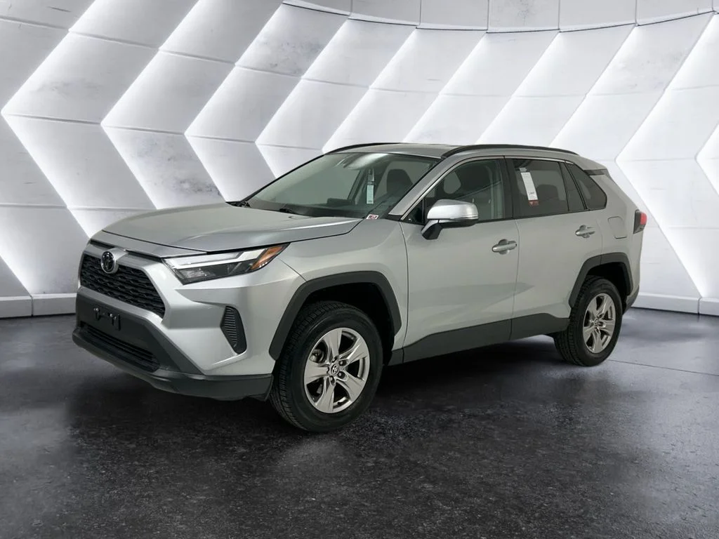 Used 2024 Silver Toyota XLE image 3