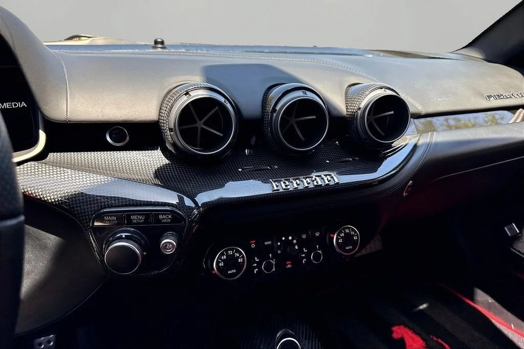 Used 2014 Nero Daytona Ferrari Berlinetta image 10