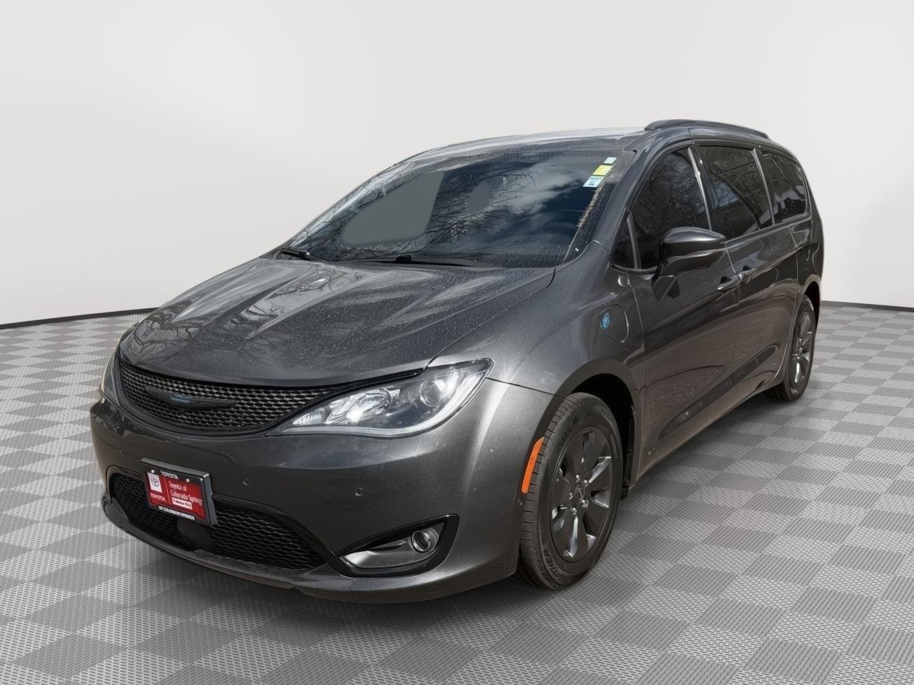 2020 Chrysler Pacifica Hybrid Limited - Photo 11
