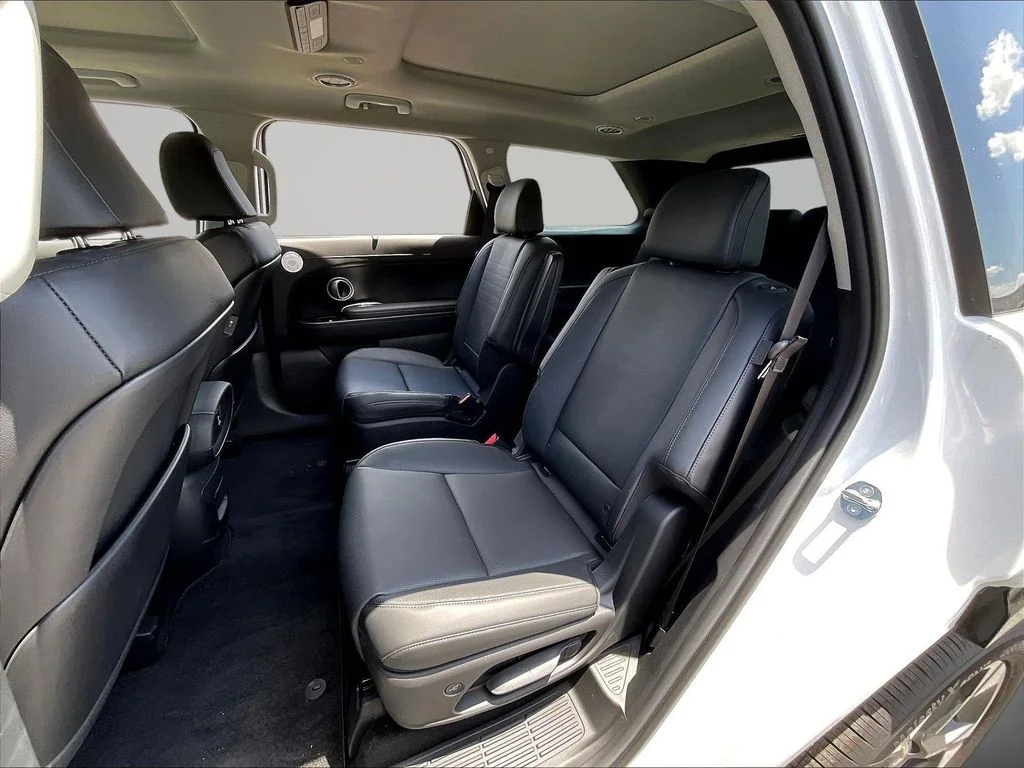 New 2026 White Hyundai Limited image 27