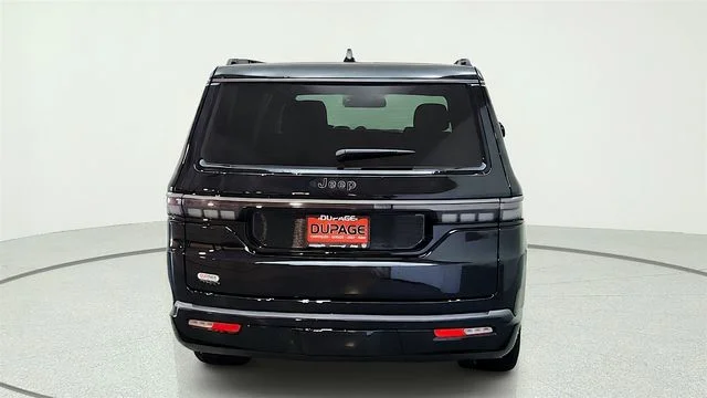 New 2026 High Gloss Black Exterior Paint Jeep Limited Reserve image 12