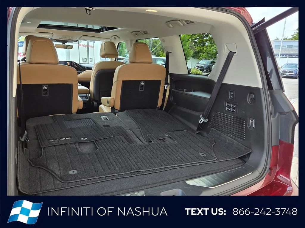 Certified Used 2025 Red INFINITI LUXE image 19