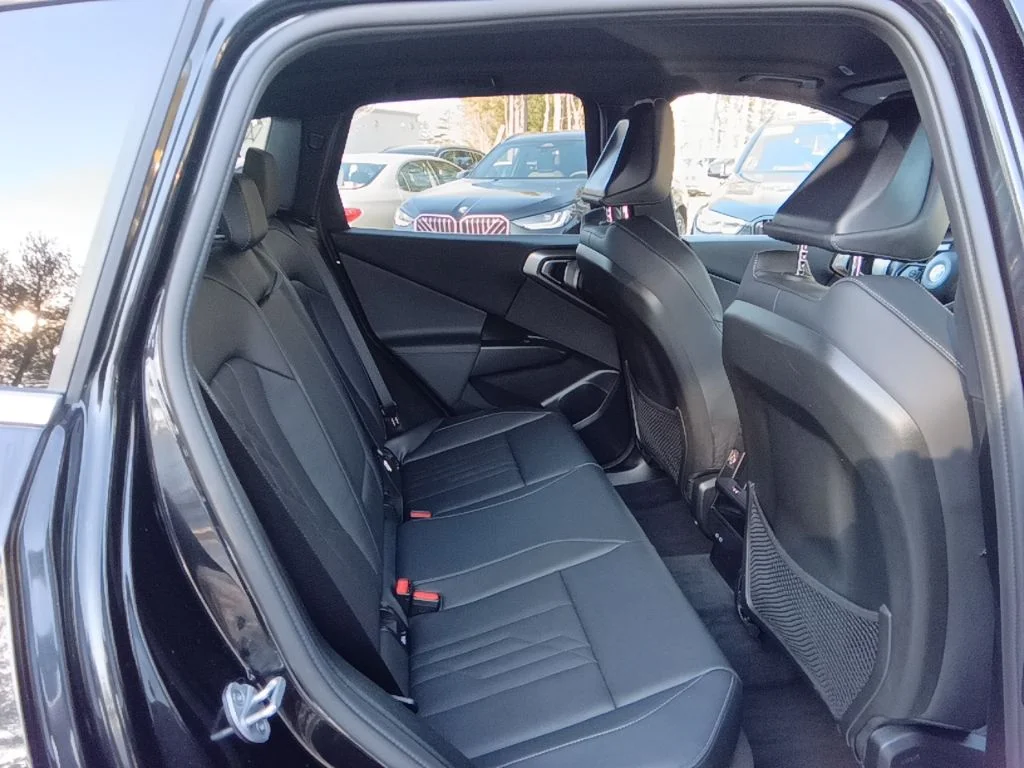 2026 BMW X3 30 - Photo 22