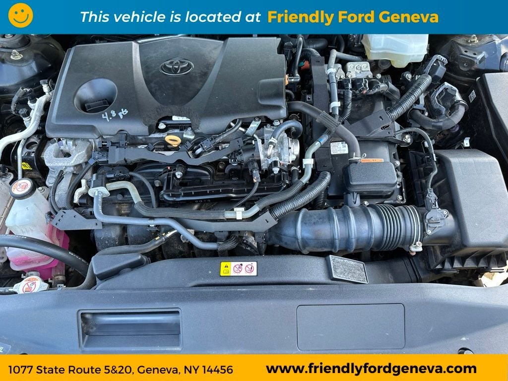 Used 2022 Black Toyota XLE image 21