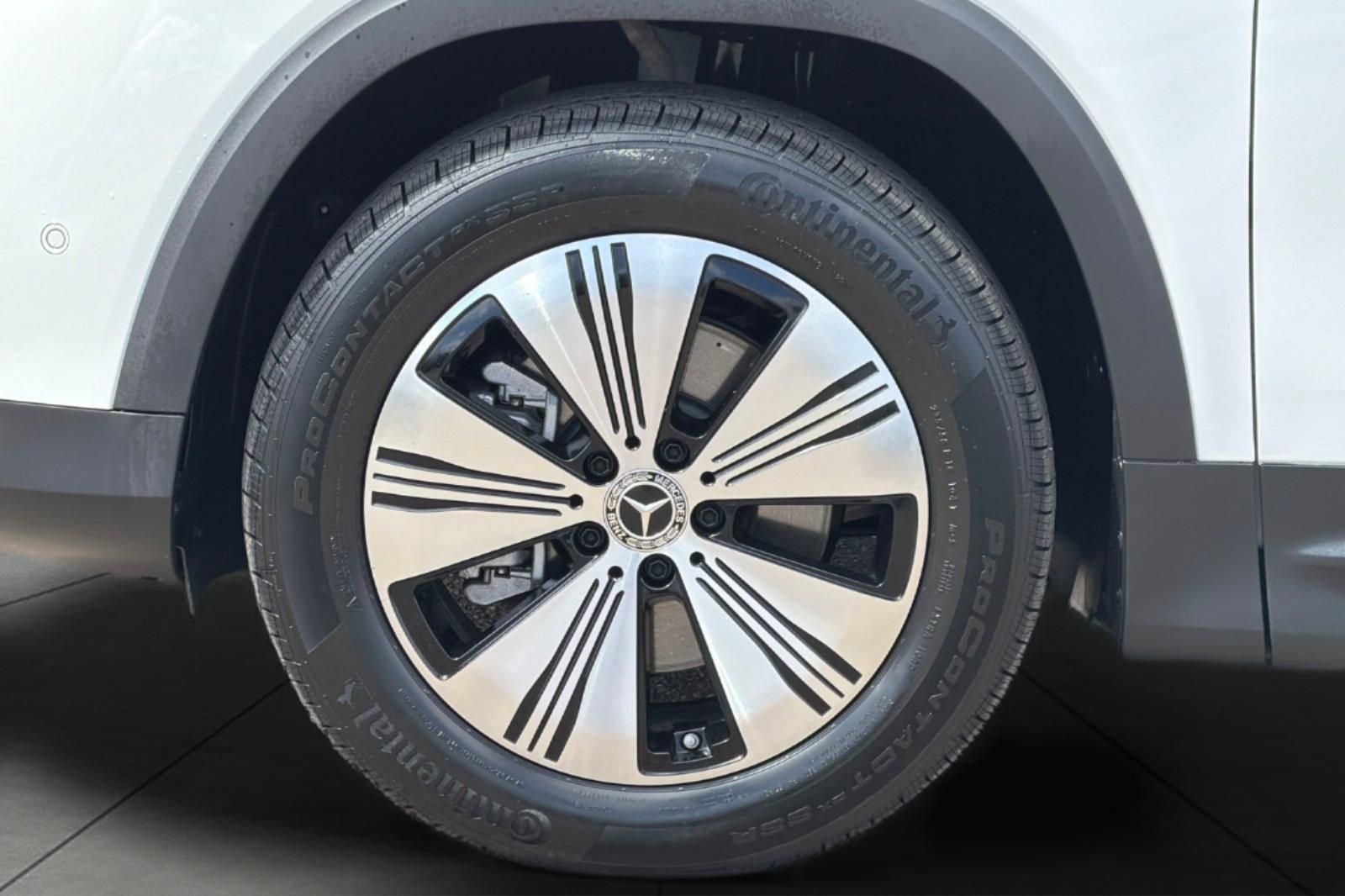 Certified Used 2023 White Mercedes-Benz 300 image 5