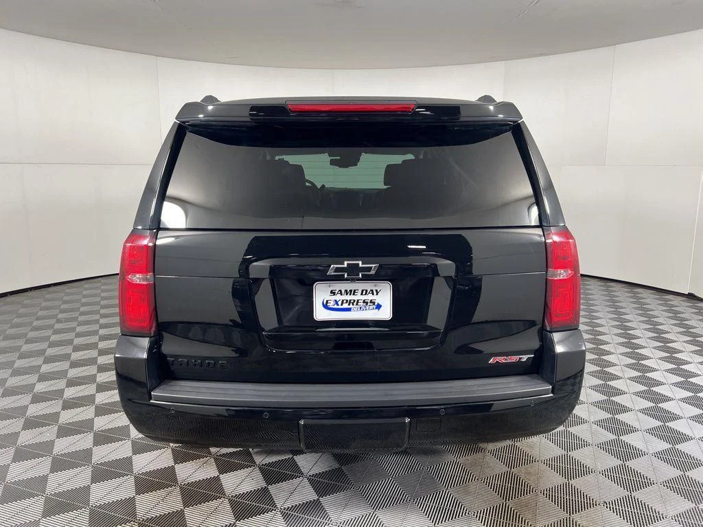 Used 2020 Black Chevrolet Premier image 9