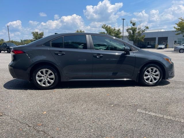 Used 2026  Toyota LE image 10
