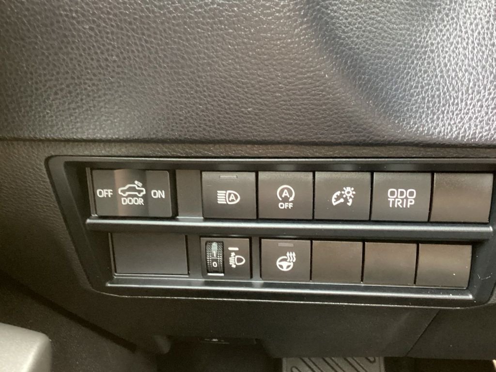 Used 2023 Silver Toyota SR5 image 17