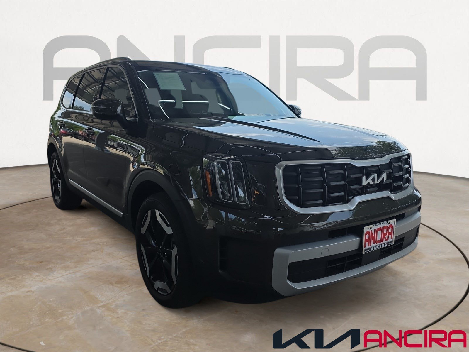 Certified Used 2025 Dark Moss Kia S image 1
