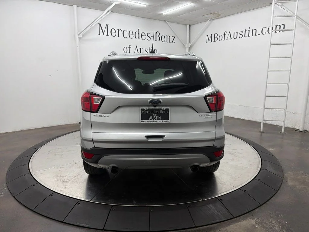 Used 2019 Silver Ford Titanium image 6