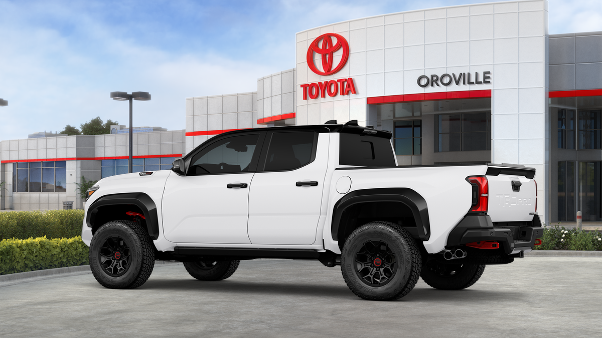 2025 Toyota Tacoma TRD Pro - Photo 25