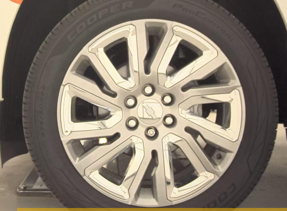 Used 2021 White Chevrolet Premier image 15