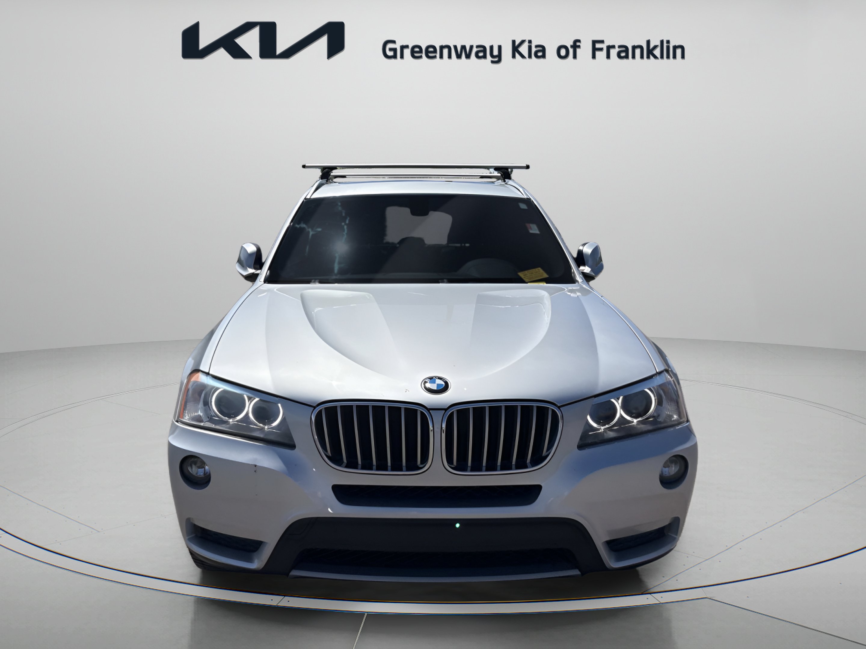 Used 2013 Titanium Silver Metallic BMW xDrive35i image 2