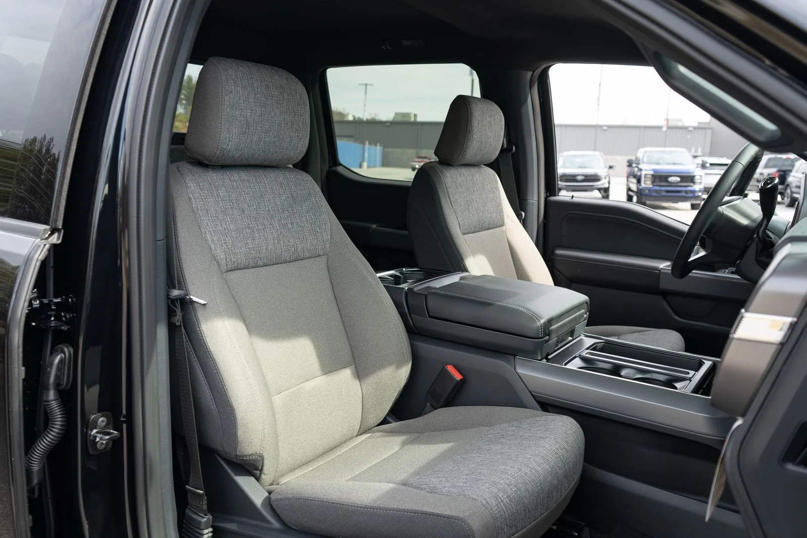 New 2026 Black Ford XLT image 22