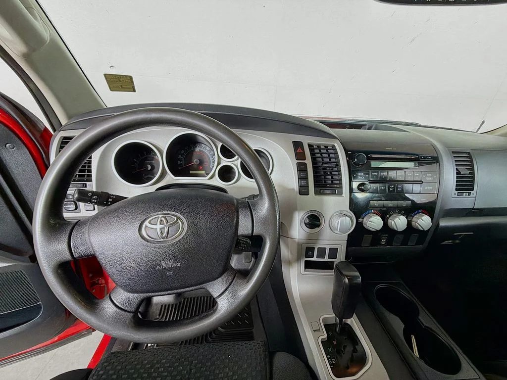 Used 2009 Red Toyota SR5 image 13
