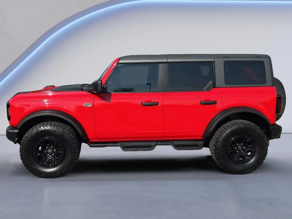 Used 2023 Race Red Ford Wildtrak image 2