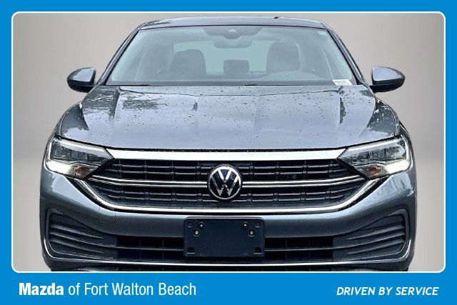 3VW7M7BU0RM041084