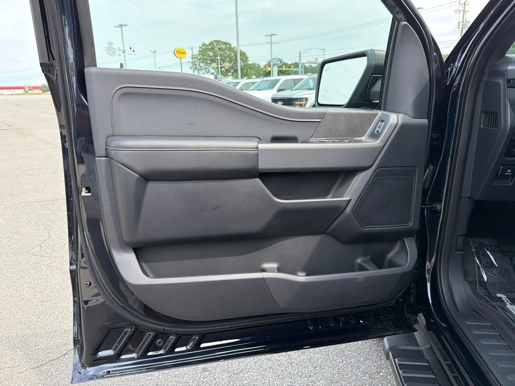 New 2026 Antimatter Blue Metallic Ford XLT image 12