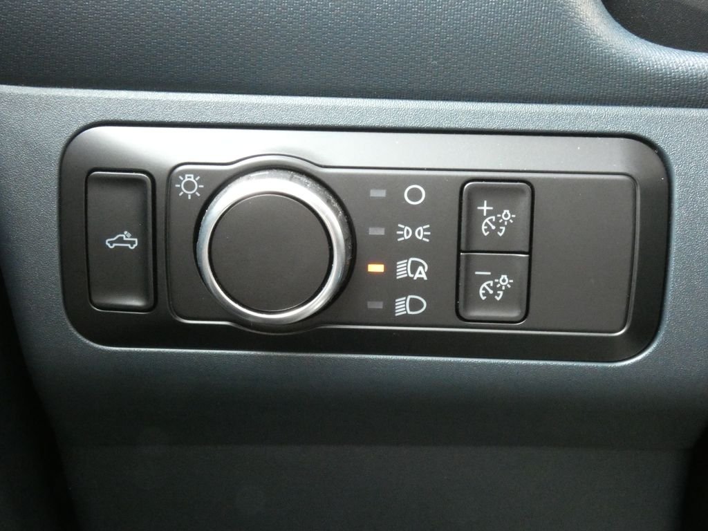 Used 2026 Gray Ford XLT image 21