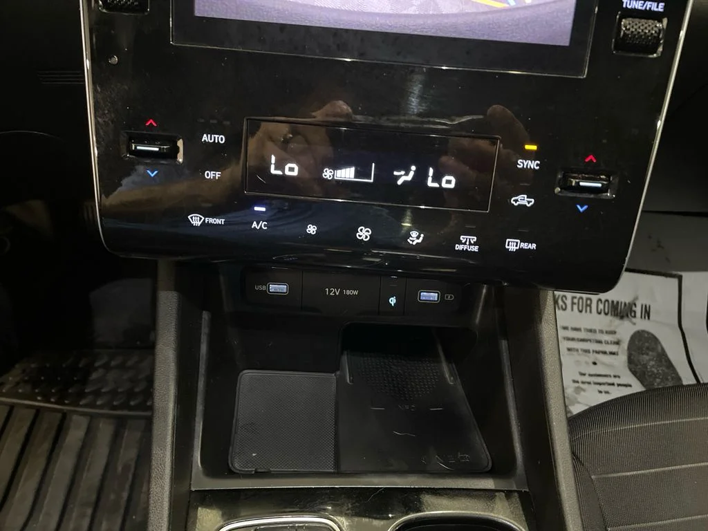 Used 2022 Sage Gray Hyundai SEL Premium image 19