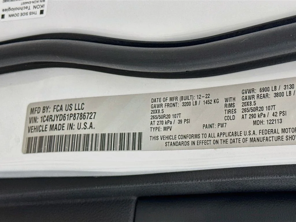 Used 2023 White Jeep Overland 4xe image 33