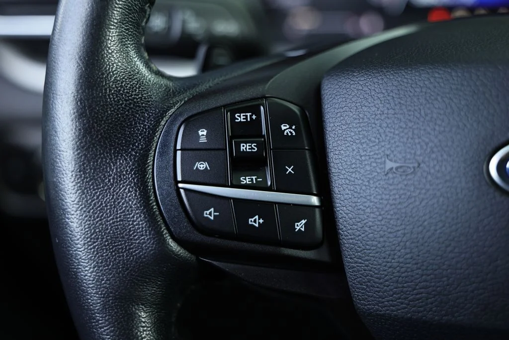 Used 2020 Magnetic Metallic Ford XLT image 31