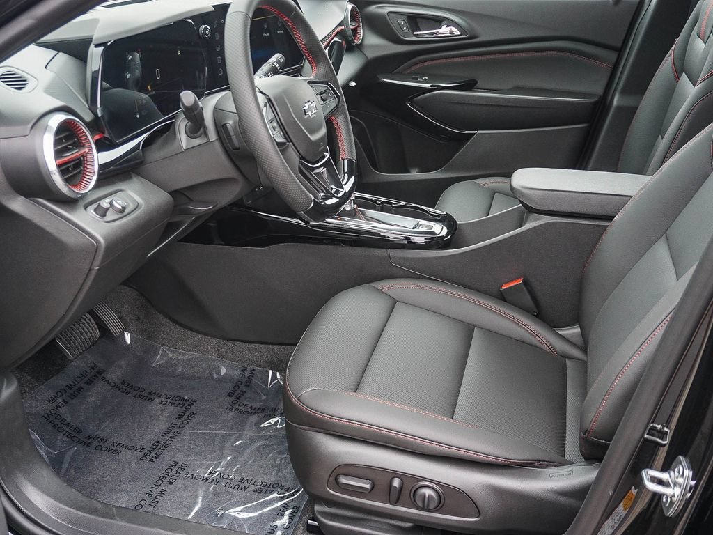2026 Chevrolet Trax RS - Photo 17