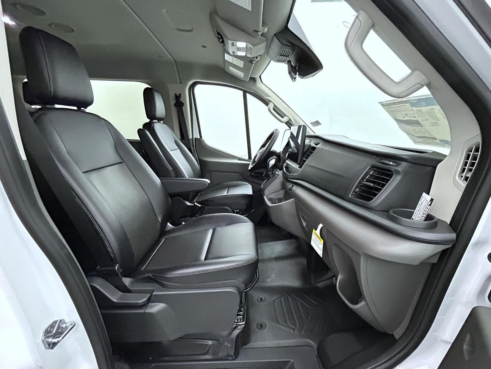 New 2026 Oxford White Ford XL image 15