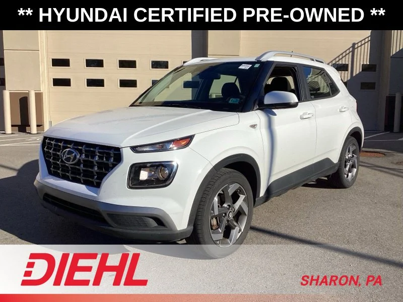 Used 2024 Lunar White Hyundai SEL image 3