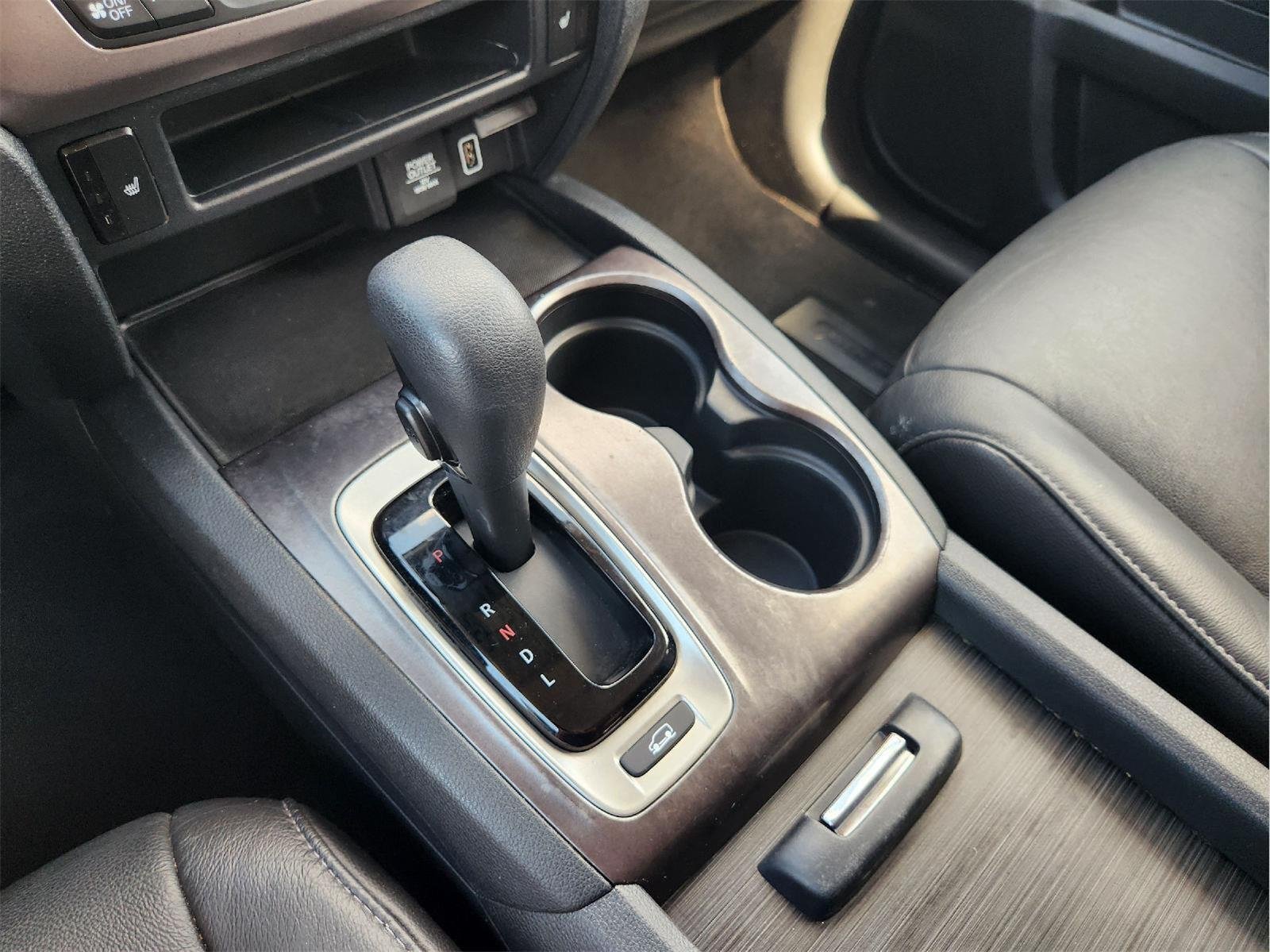 2020 Honda Pilot photo 19 of 33