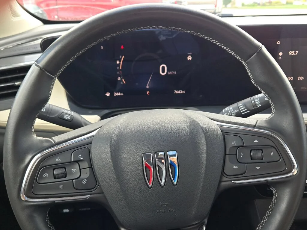 Used 2026 White Buick Avenir image 35